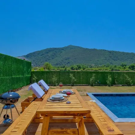 Tiny Levissi 1 Hotel 4*